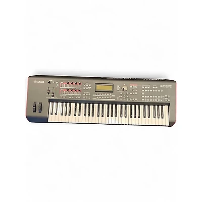 Used Yamaha MOXF6 61 Key Keyboard Workstation