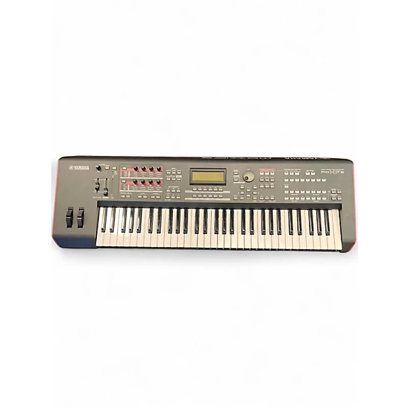 Used Yamaha MOXF6 61 Key Keyboard Workstation