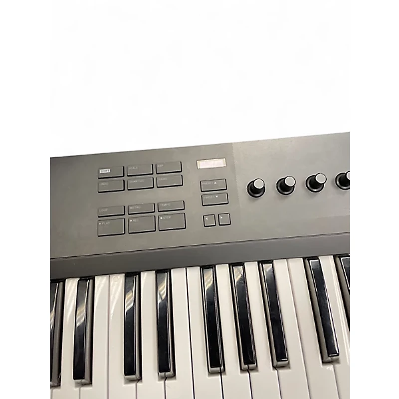Used Native Instruments Komplete Kontrol A61 MIDI Controller
