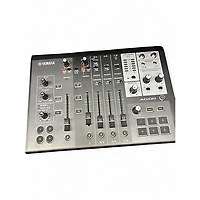 Used Yamaha AG08 Powered Mixer