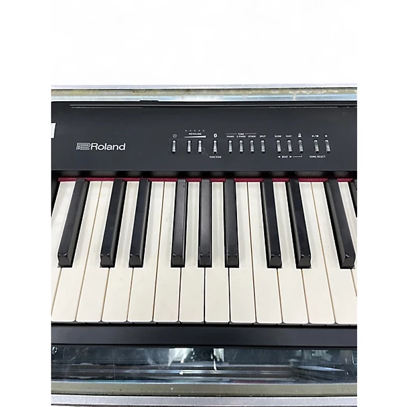 Used Roland FP30 Digital Piano