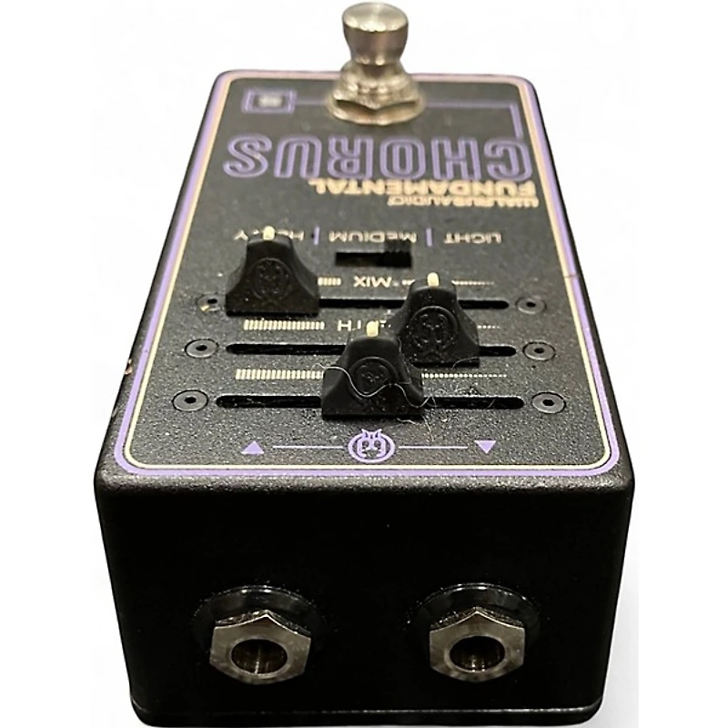 Used Walrus Audio FUNDAMENTAL CHORUS Effect Pedal