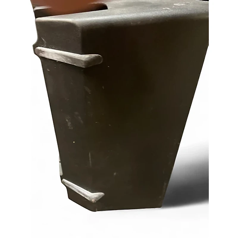 Used Simmons DA2108 Powered Speaker