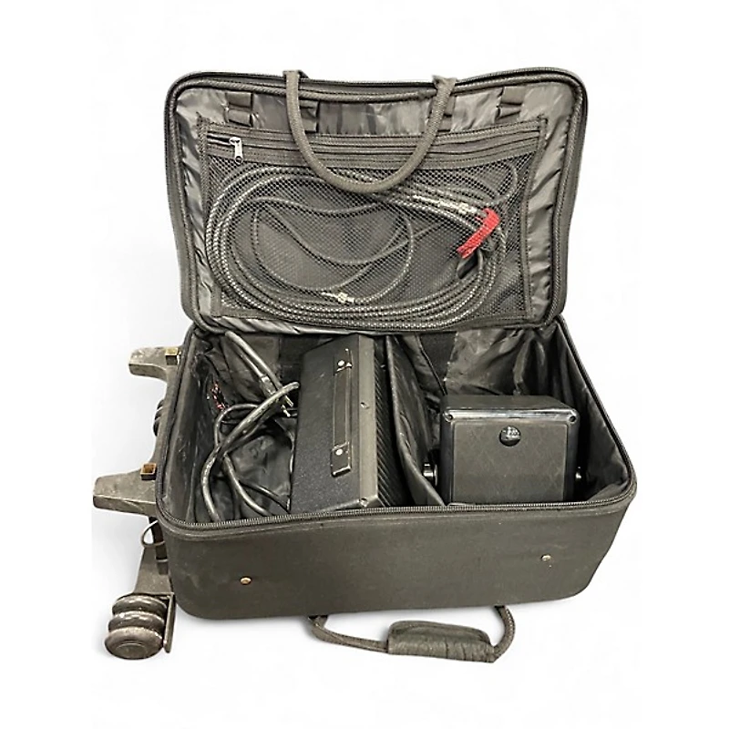 Used Galaxy Audio core pa5x140 Powered Speaker