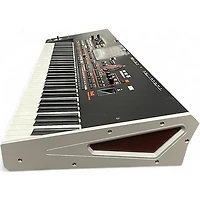 Used Yamaha MOXF8 88 Key Keyboard Workstation