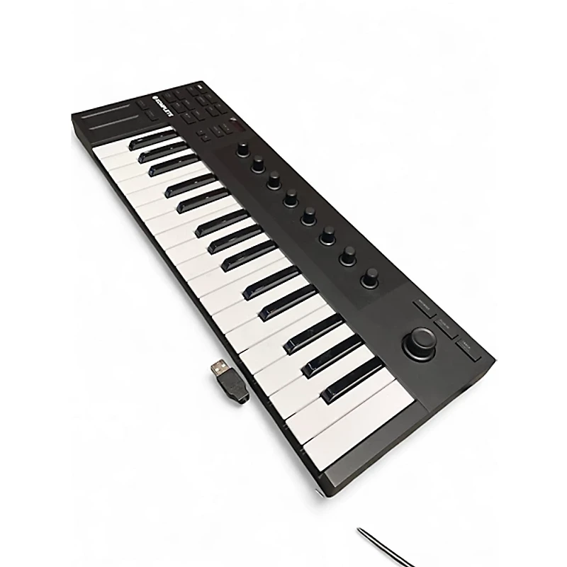 Used Native Instruments KOMPLETE KONTROL M32 MIDI Controller