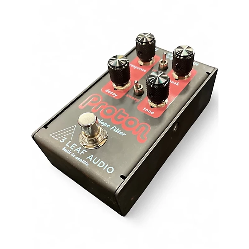 Used 3leaf Audio Proton Effect Pedal