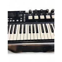 Used Akai Professional Advance 61 MIDI Controller