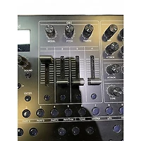 Used Roland SH-4D Synthesizer