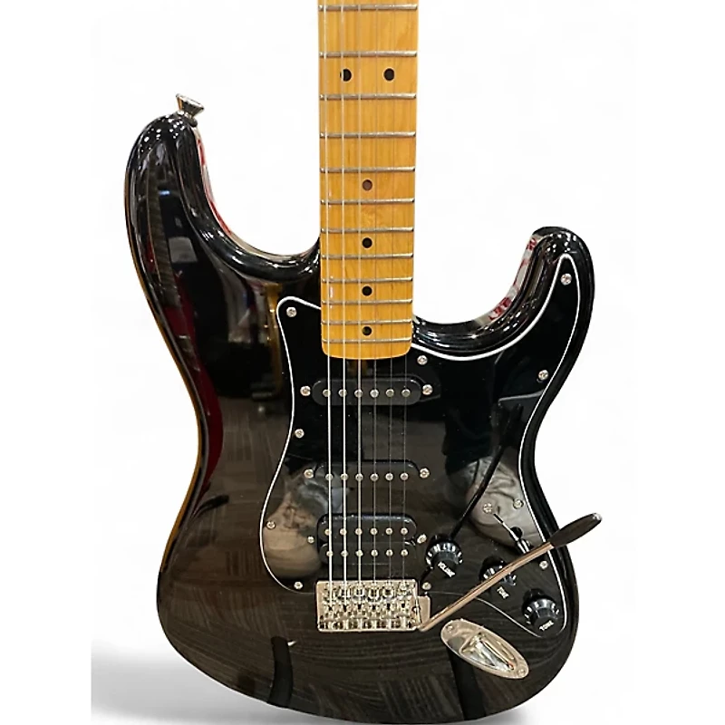 Used Squier Classic Vibe Stratocaster Black Solid Body Electric Guitar