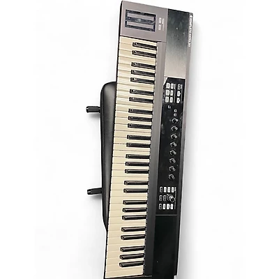 Used Native Instruments Komplete Kontrol S61 MIDI Controller