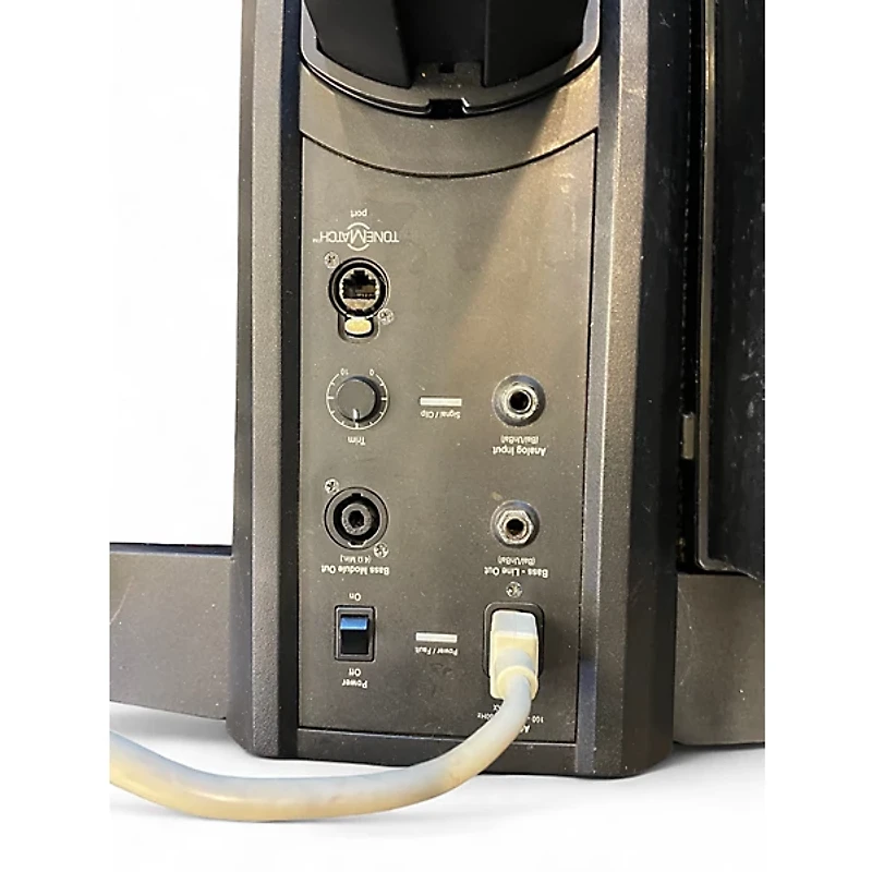 Used Bose L1 Model II With Sub Powered Speaker