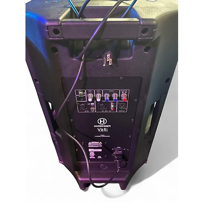 Used Harbinger V2215 Powered Speaker