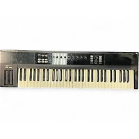 Used Native Instruments Komplete Kontrol S61 MIDI Controller