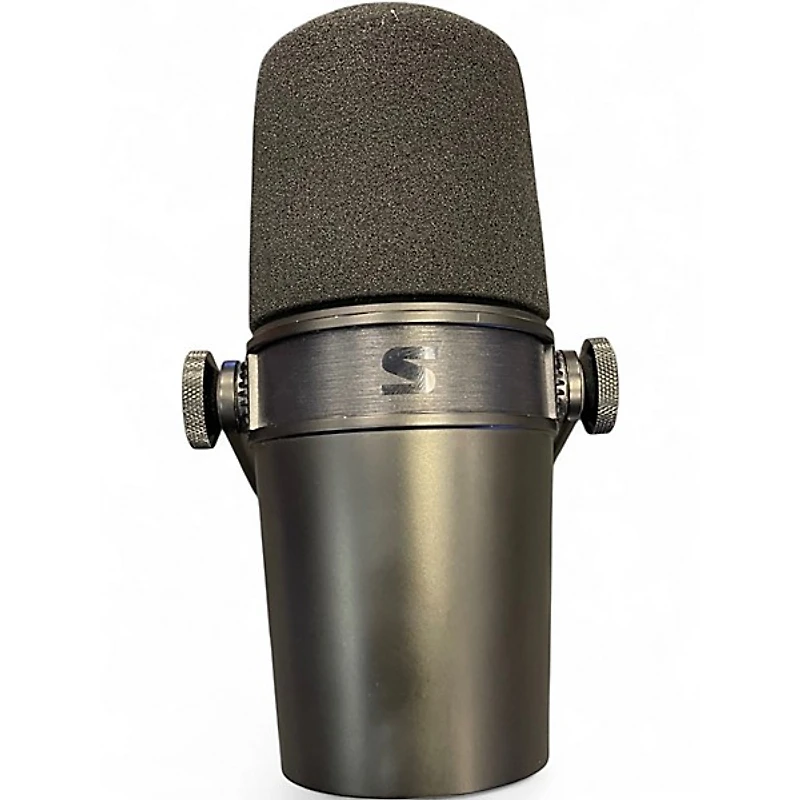 Used Shure MV7X Dynamic Microphone
