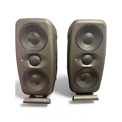 Used IK Multimedia iLoud MTM MKII Pair Powered Monitor