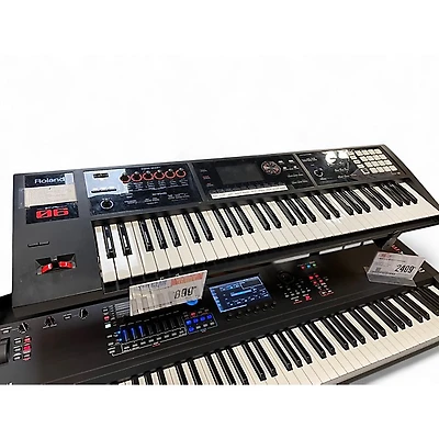 Used Roland FA-06 Keyboard Workstation