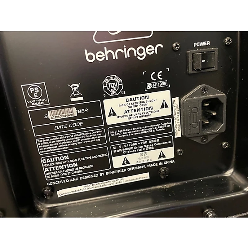 Used Behringer Eurolive B1200D Pro Powered Subwoofer