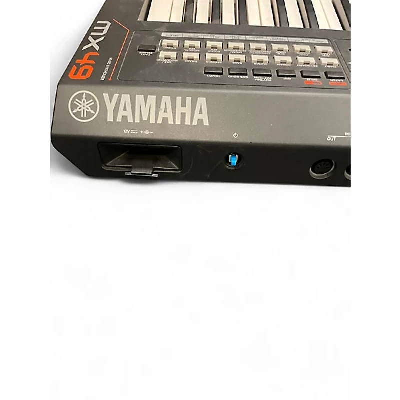 Used Yamaha MX49 49 Key Keyboard Workstation