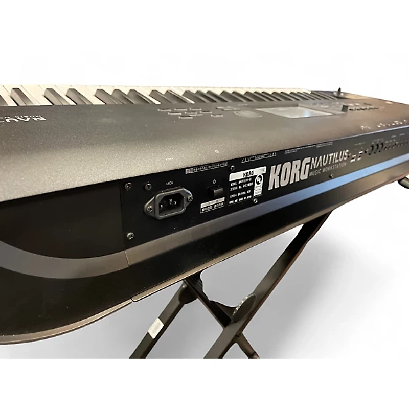 Used KORG Nautilus 61 Keyboard Workstation