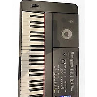 Used Yamaha DGX660 Portable Keyboard