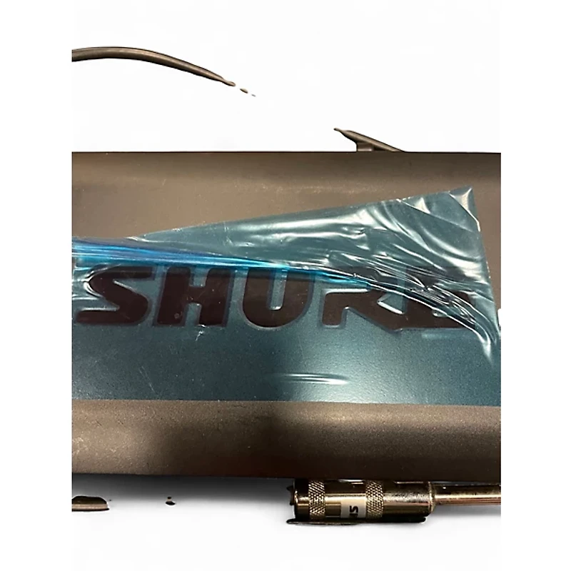 Used Shure BLX4 Instrument Wireless System