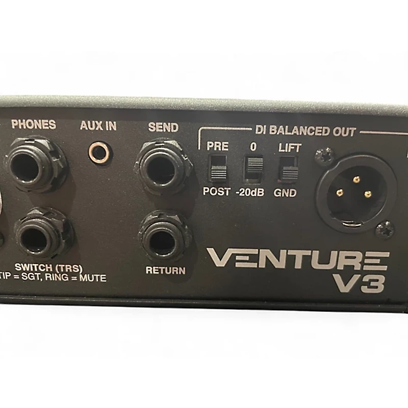 Used Ampeg Venture V3 Bass Amp Head