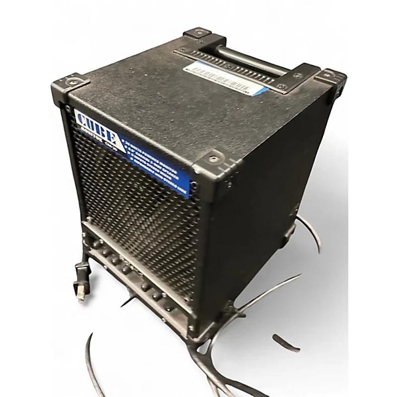 Used Yamaha MO6 61 Key Keyboard Workstation