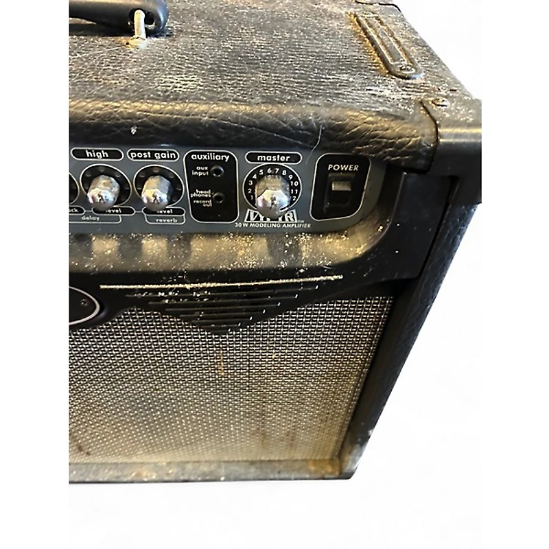 Used Peavey Vyper 30 Guitar Combo Amp
