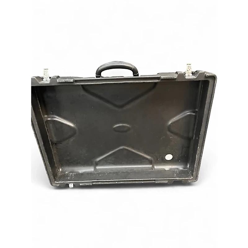 Used SKB PS-45 Pedal Board