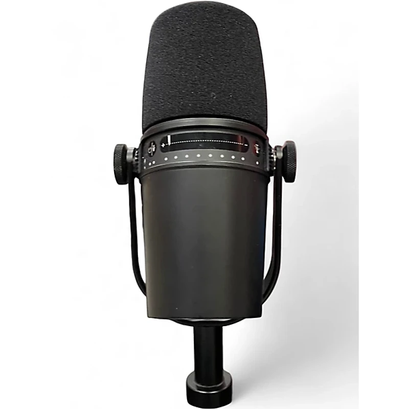 Used Shure MV7 Dynamic Microphone