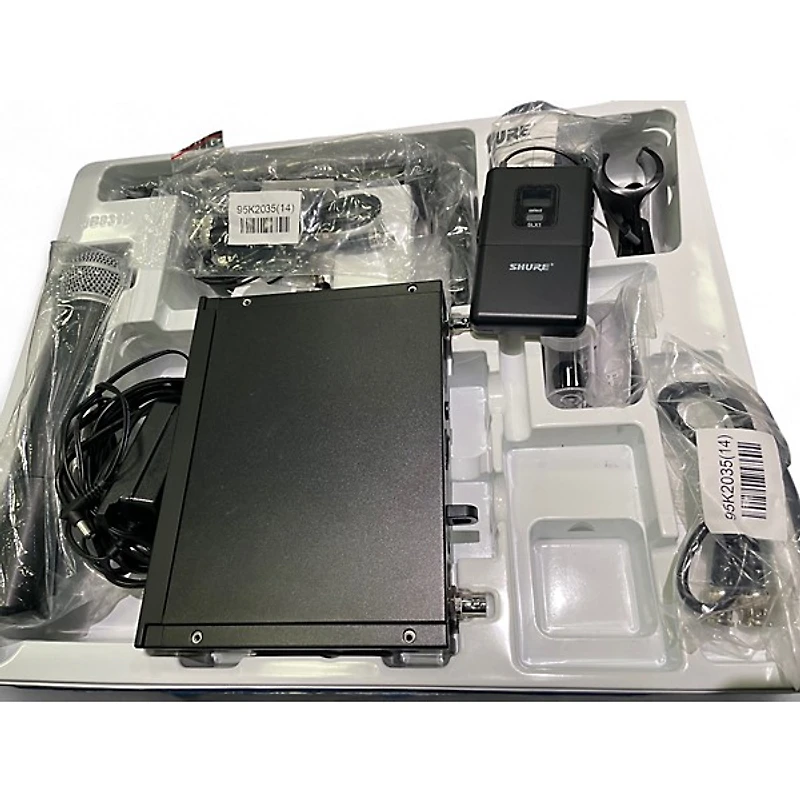 Used Shure SLX4 LAV/ HANDHELD Wireless System