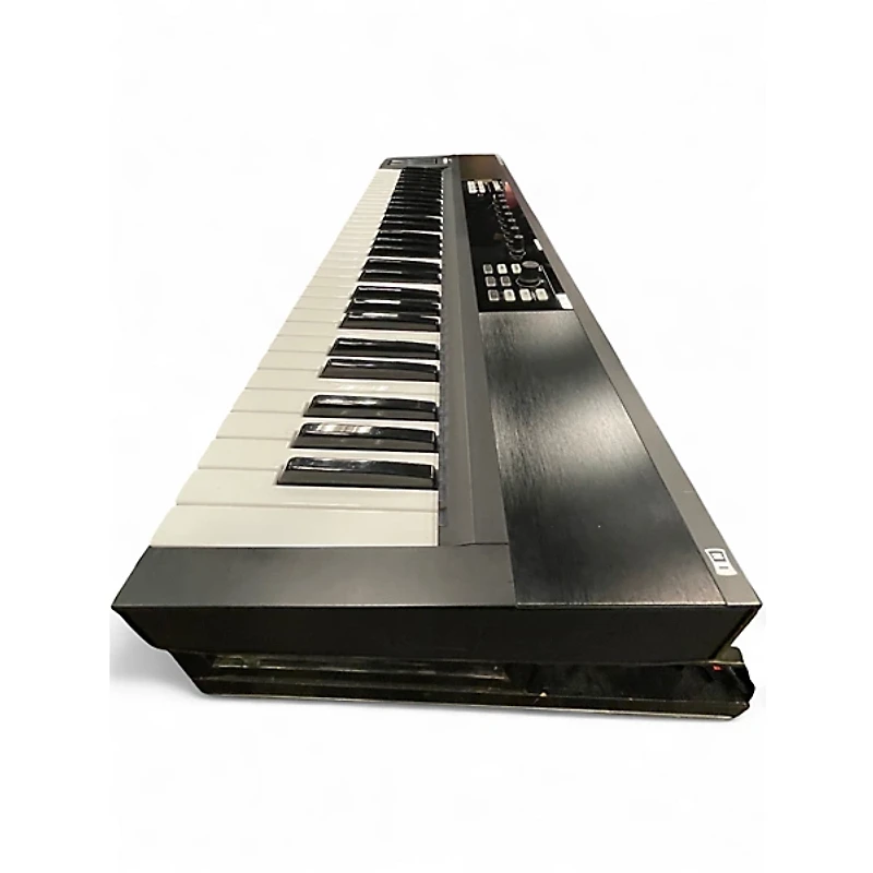 Used Native Instruments Komplete Kontrol S61 MIDI Controller