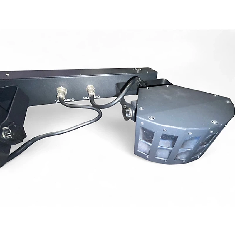 Used CHAUVET DJ Gigbar 2 Lighting Effect