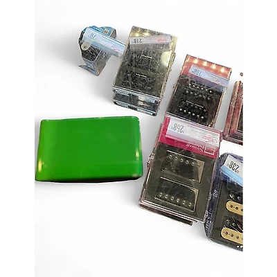 Used Mooer Spark Effect Pedal