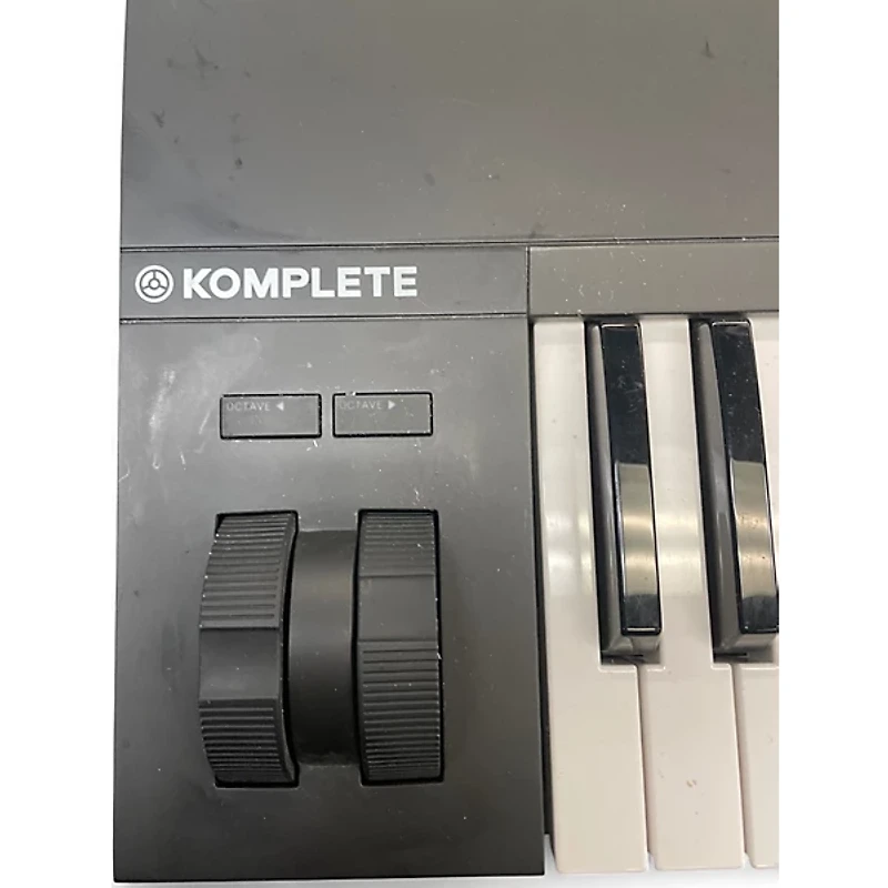 Used Novation komplete kontrol 49