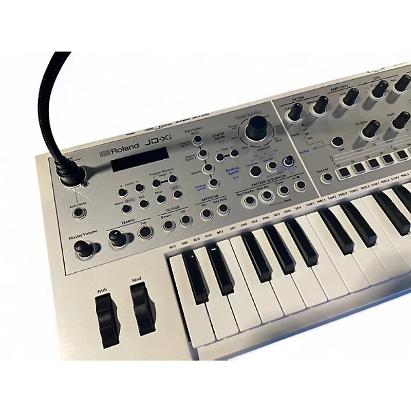Used Roland JD-Xi Synthesizer