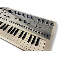 Used Roland JD-Xi Synthesizer