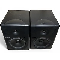 Used Mackie MR8 Pair Powered Monitor