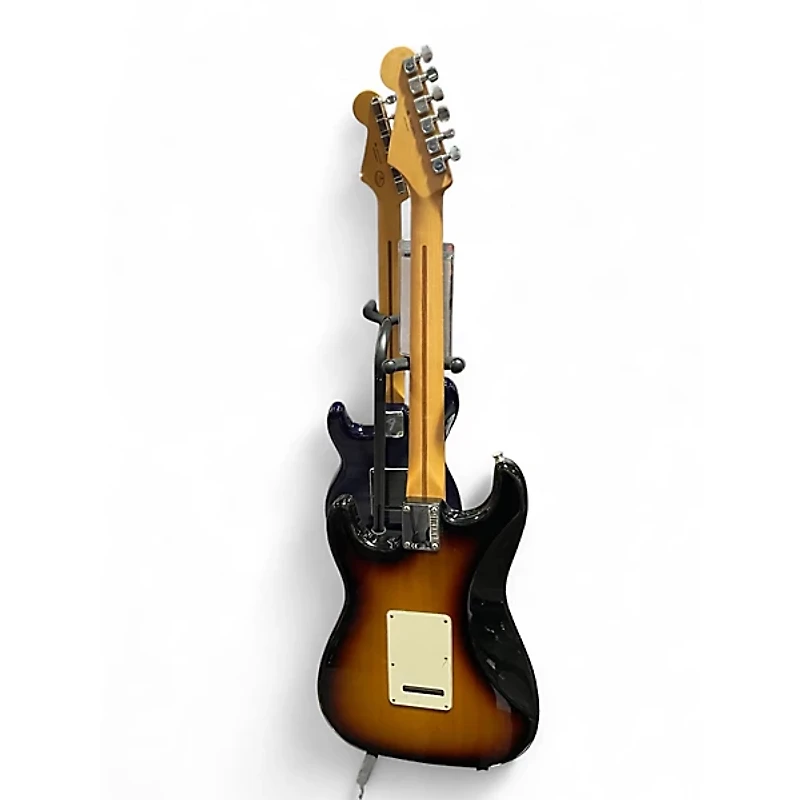 Used Fender STRATOCASTER 2 Tone Sunburst Solid Body Electric Guitar