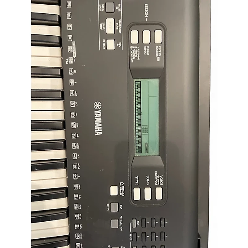 Used Yamaha PSREW310 Digital Piano