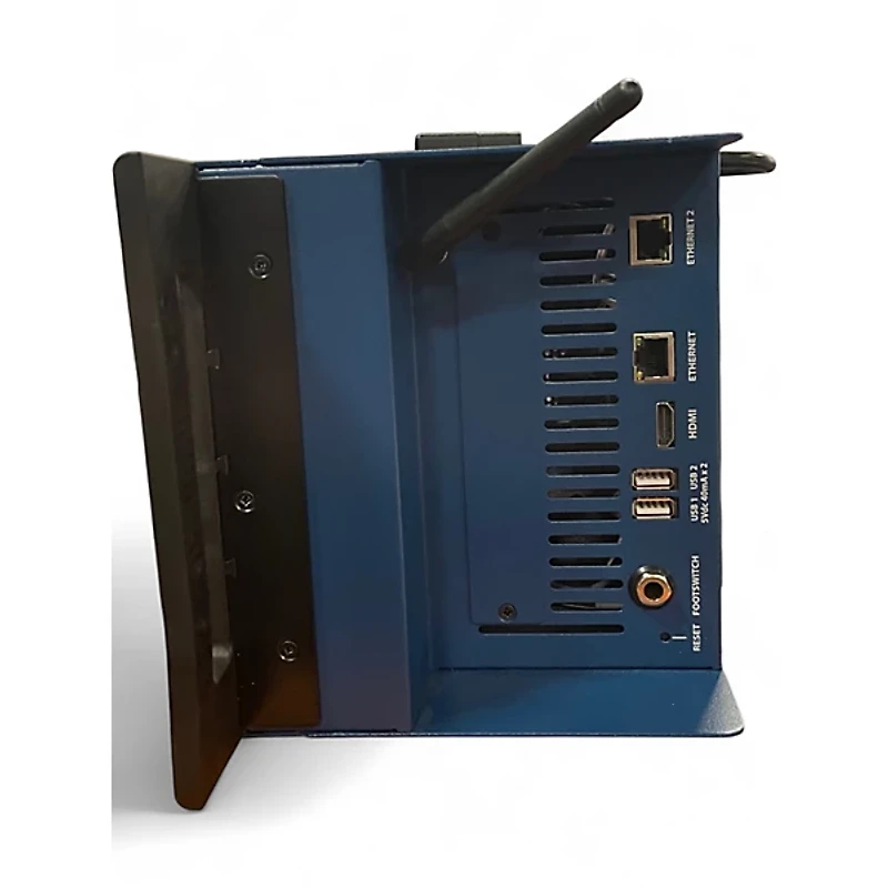 Used Soundcraft UI24R Powered Mixer