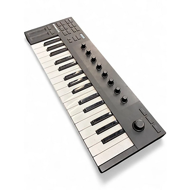 Used Native Instruments KONTROL M32 MIDI Controller