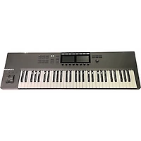 Used Native Instruments Komplete Kontrol S61 MKII MIDI Controller