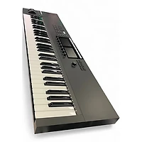 Used Native Instruments Komplete Kontrol S61 MKII MIDI Controller