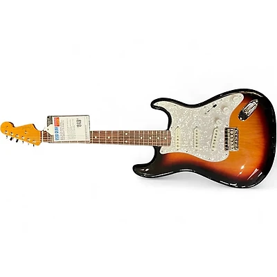Used Fender Artist Series Robert Cray Stratocaster 3 Tone Sunburst Solid Body Electric Guitar