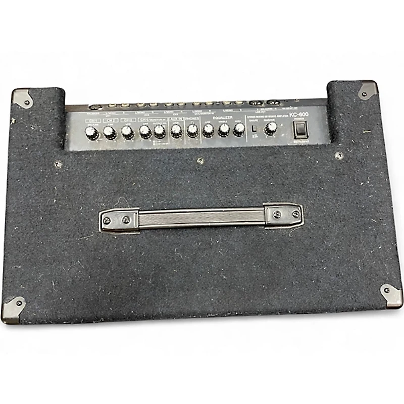 Used Roland KC600 Keyboard Amp