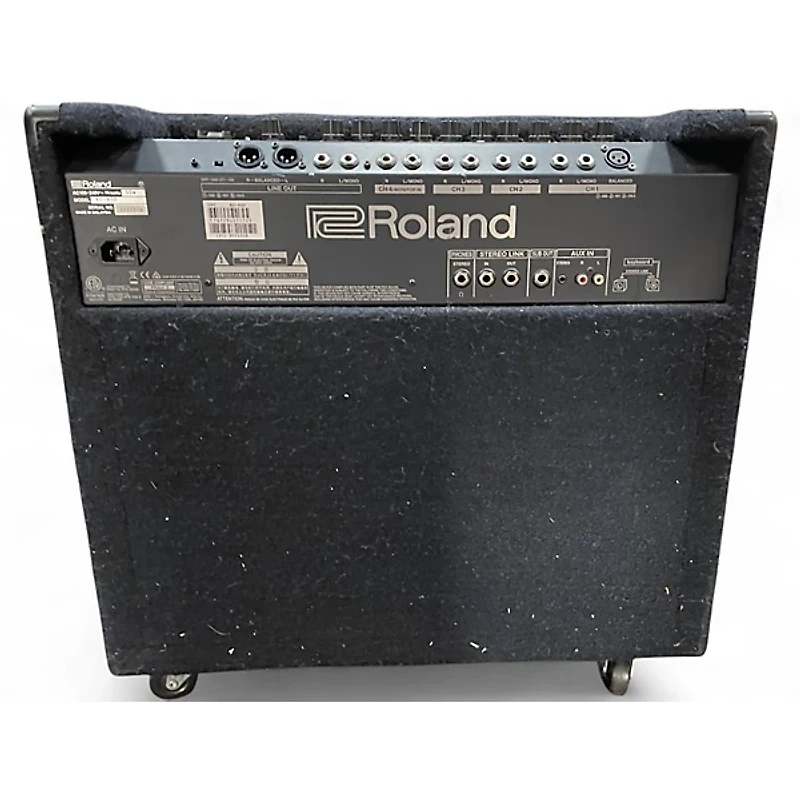 Used Roland KC600 Keyboard Amp
