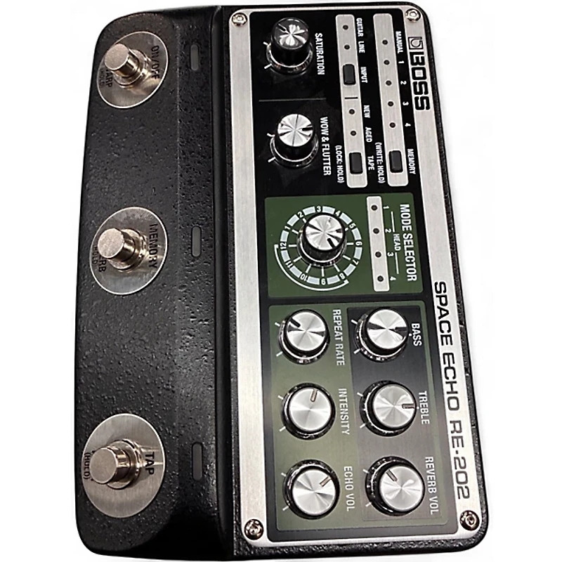 Used BOSS re 202 space echo Effect Pedal