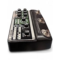 Used BOSS re 202 space echo Effect Pedal